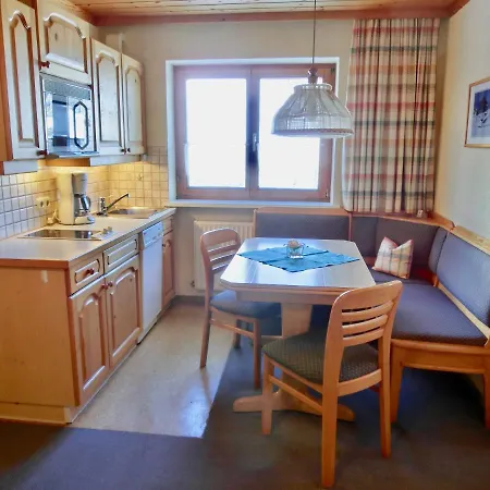 Apartment Haus Kristall Warth (Vorarlberg)