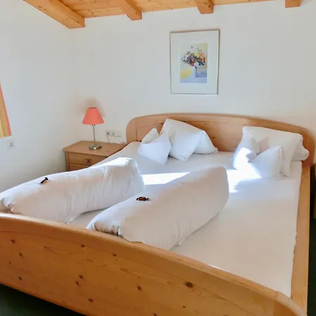 Apartment Haus Kristall Warth (Vorarlberg)